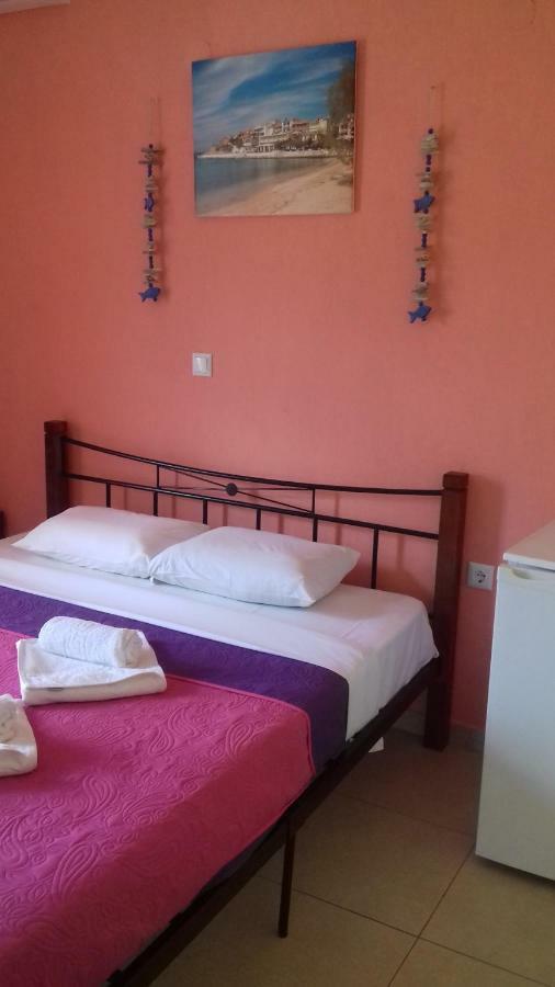Apartament Studio Lazaridi *